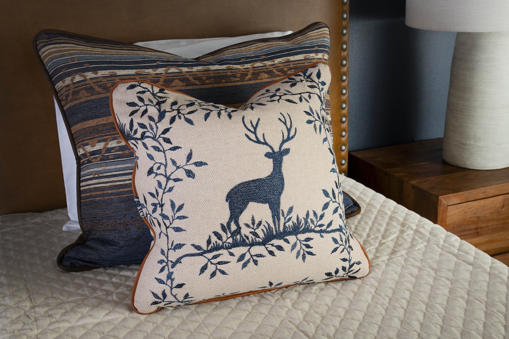 Deer Buck Pillow Design