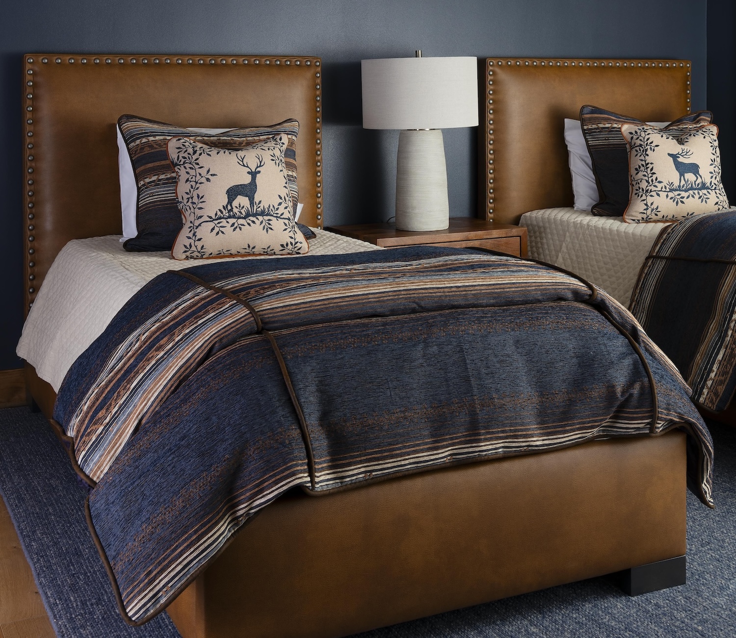 Hunting Lodge Bedroom Interior Design Twin Beds